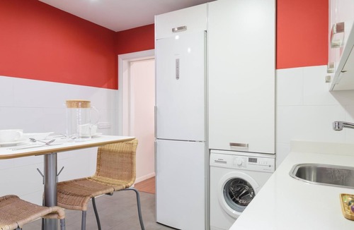 Pacifico Apartment | Charming Retiro - Next to Atocha Station and Retiro Park