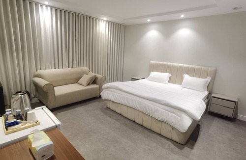 Medina Apartment | Charming studio with AC and WiFi in wonderful Madinah