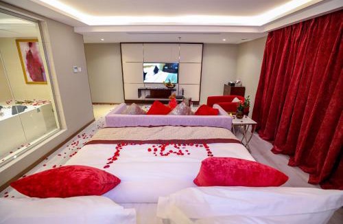 Unaizah Hotel | Cheerful