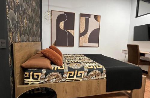 Malasana Apartment | Chic4 luxury Gran via
