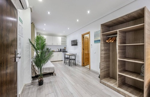 Numancia Apartment | Classy Studio close to Retiro Park, Madrid