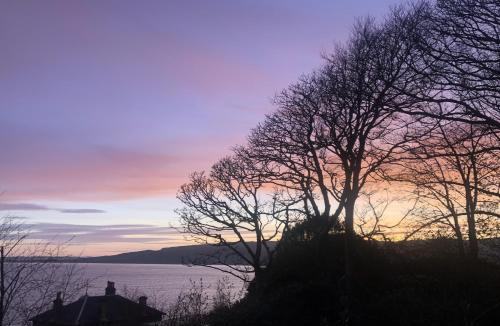 Wemyss Bay House | Cliff Top - Bubbling Springs