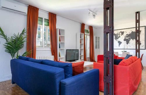 Jeronimos Apartment | Confortable piso 3 habitaciones en Retiro Atocha