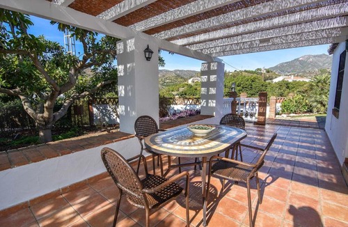 Frigiliana Villa | Cortijo Lomosol