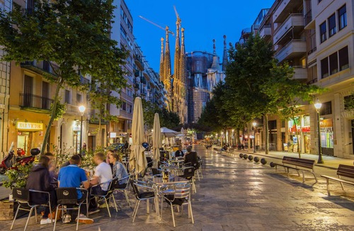 El Camp de l'Arpa del Clot Apartment | Cosy apartment near Sagrada Familia