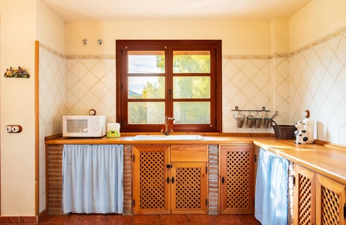 San Martin del Pimpollar House | Country House 'La Puerta De Gredos' with Mountain View, Private Terrace and Wi-Fi