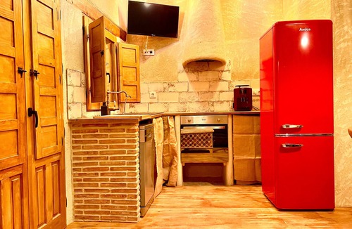 Olba House | Country House 'El Kubo' with Mountain View, Wi-Fi and Air Conditioning
