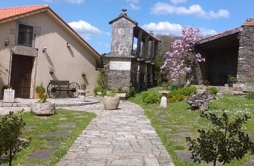 Forcarei House | Country House 'Galicia' with Mountain View, Private Pool and Wi-Fi