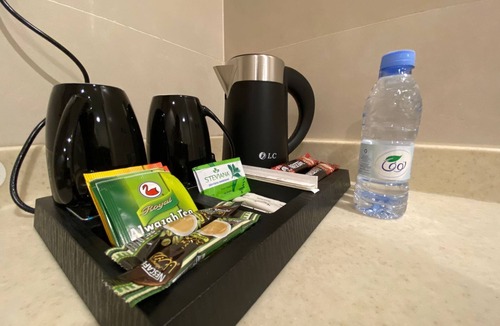 Al Baha Apartment | Cozy 1-bedroom apartment in amazing Al Bahah Province with AC