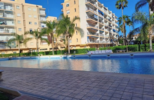 Puig Apartment | Cozy 1-bedroom apartment in lovely VC with WiFi, fitness room