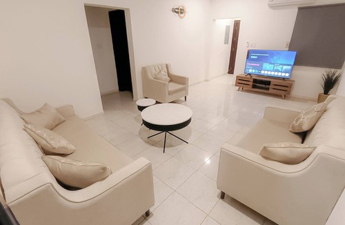 An Nakhil Apartment | Cozy 2-bedroom apartment with WiFi, AC in charming Al nakhil Dammam