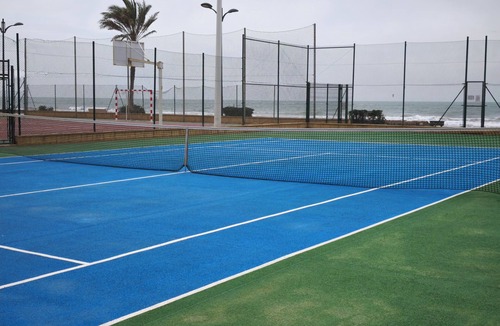 Port Saplaya Apartment | Cozy apartment in front of the sea 5' away from Valencia