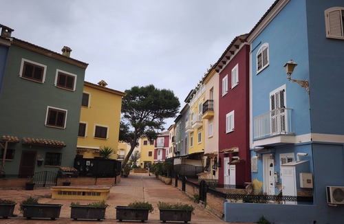 Port Saplaya Apartment | Cozy apartment in front of the sea 5' away from Valencia