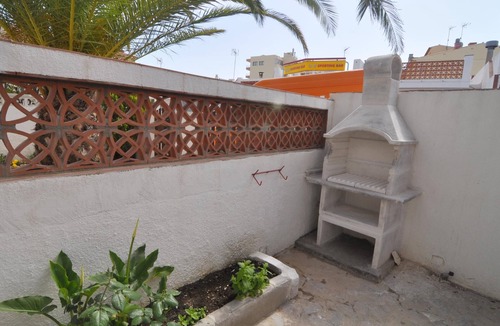 L'Escala Cottage | Cozy house located just 1 minute from Riells beach.