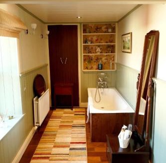 Antrim Bed & Breakfast | Crookedstone House