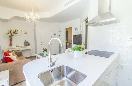 Alhaurin el Grande Apartment | Cubo's Apartamento Boutique Alhaurin/Free Wifi/Air Conditioning