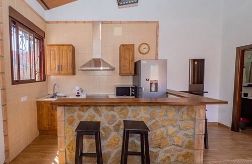 Obejo Ski Chalet | Cubo's Apto Cerro Muriano/air conditioning/free wifi