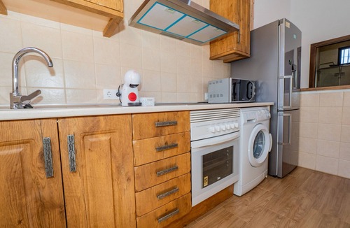 Obejo Ski Chalet | Cubo's Family 20 Hacienda El Encinar/free wifi/air conditioning