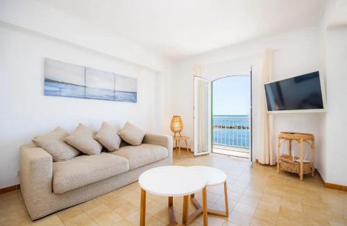 Cala Bona Apartment | Dúplex Voramar MHM Seafront