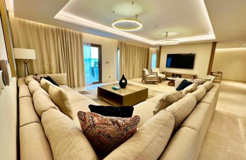 Dhahran Resort | Dana Beach Resort