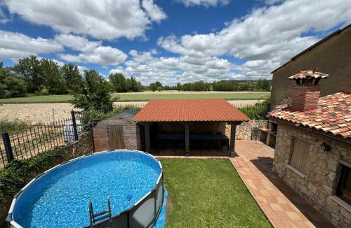 Hornillos del Camino Hostel | De Sol A Sol