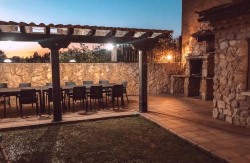 Hornillos del Camino Hostel | De Sol A Sol