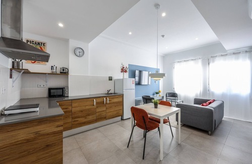 El Cabanyal Apartment | Deluxe studio 5 minutes walking to beach 2B
