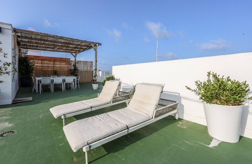 El Cabanyal Apartment | Deluxe studio 5 minutes walking to beach 2B