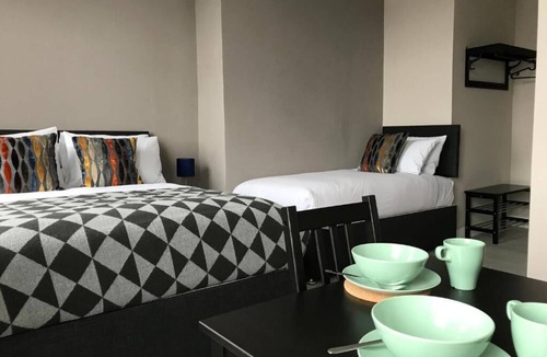 Bootle Hotel | Dockside Lodge