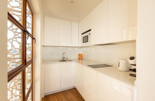 Santa Cruz Apartment | Duplex con Terraza Privada y vistas a la Catedral