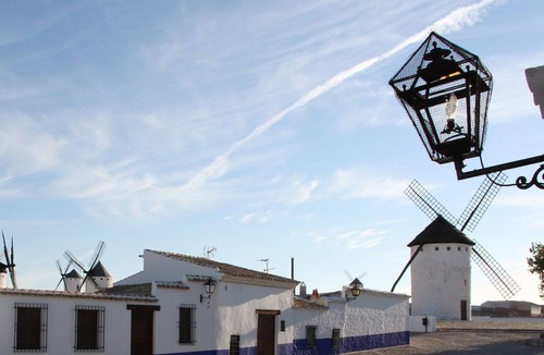 Campo de Criptana Apartment | EL YELMO DE MAMBRINO HOUSE - MATACABRAS (Max. 6 adults + 2 children)
