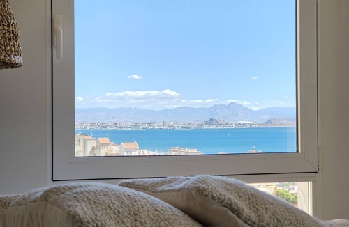 Els Arenals del Sol Apartment | Eme de Maison - luxury only two