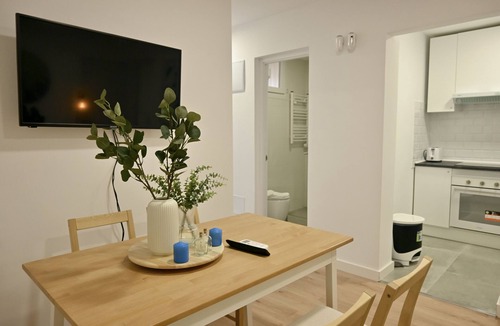 Puente de Vallecas Apartment | Encantadora Vivienda de 3 Dormitorios descubre el Confort que Estabas Buscando