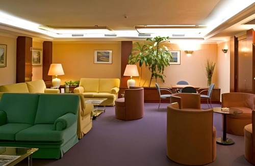 Esquerra de l'Eixample Apartment | 45 m² Serviced apartment ∙ 127 guests