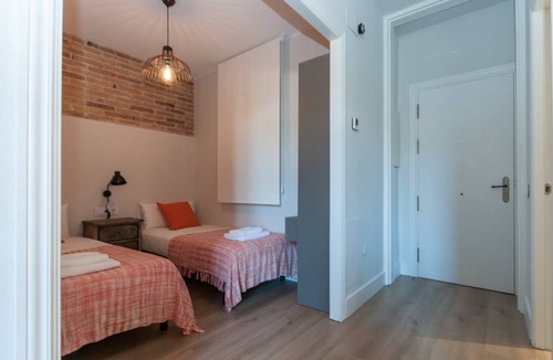 Esquerra de l'Eixample Apartment | 55 m² Apartment ∙ 2 bedrooms ∙ 4 guests