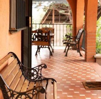 San Martin de Valdeiglesias Villa | 180 m² Villa ∙ 5 bedrooms ∙ 14 guests
