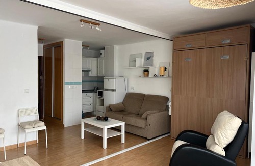 Torrox Costa Apartment | Estudio Alegría a 50 Metros de la Playa