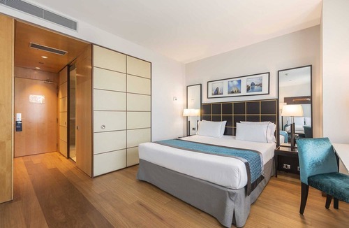 Benicalap Hotel | Eurostars Gran Valencia Hotel