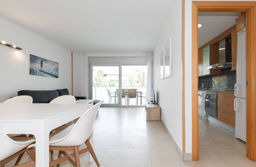 Salou City Centre Apartment | Family apartment close to PortAventura - UHC SPA AQQUARIA