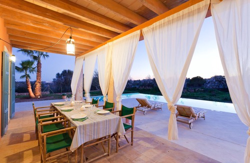 Manacor Cottage | Finca-Villa Son Drach, large private pool 12x4m, wifi, BBQ, 2 km beaches
