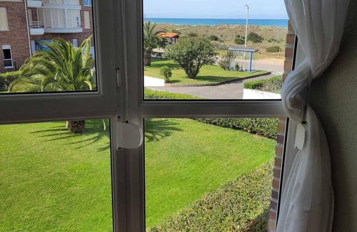 Santona Apartment | First row Berria beach ! with LARGE POOL