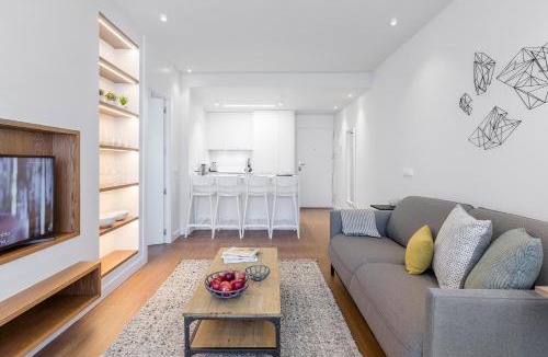 Salamanca Apartment | Francisco Silvela Apartment by Flatsweethome