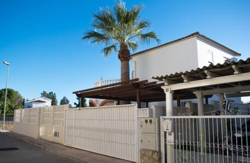 Oliva Ski Chalet | Front To The Sea Rosales. Luxurious Villa with aa, wifi and pool