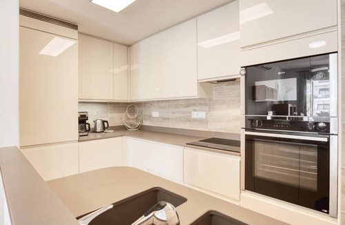 Orihuela Costa Apartment | Golfside Hideaway with Rooftop Views & Sunlight