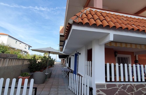 El Grau de Moncofa House | Great Townhouse 1st line beach Moncofar, Barbecue, Solarium and high speed WIFI