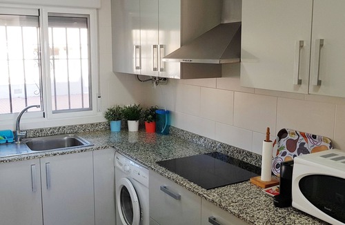 Torrevieja Apartment | Ground floor in urbanization + pool + A /C + 100m beach + WI-FI + International TV + sea views