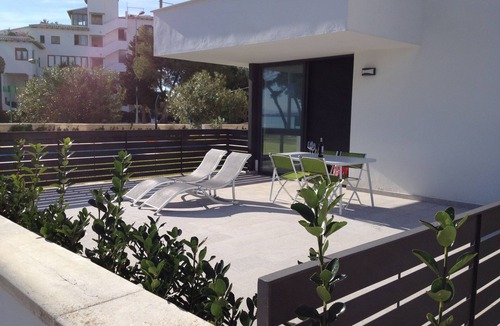 Puerto de Pollensa Apartment | Ground Floor With Stunning Sea Views And Private Terrace, Shared Pool