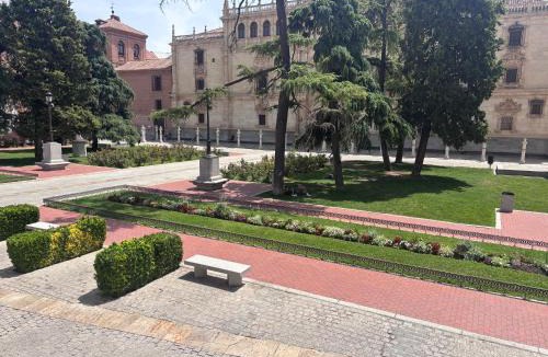Alcala de Henares Hostel | H Complutum