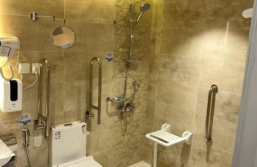 Haql Hotel | Hayat Haql Hotel and Marina