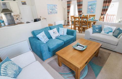 Amroth House | Heddwch